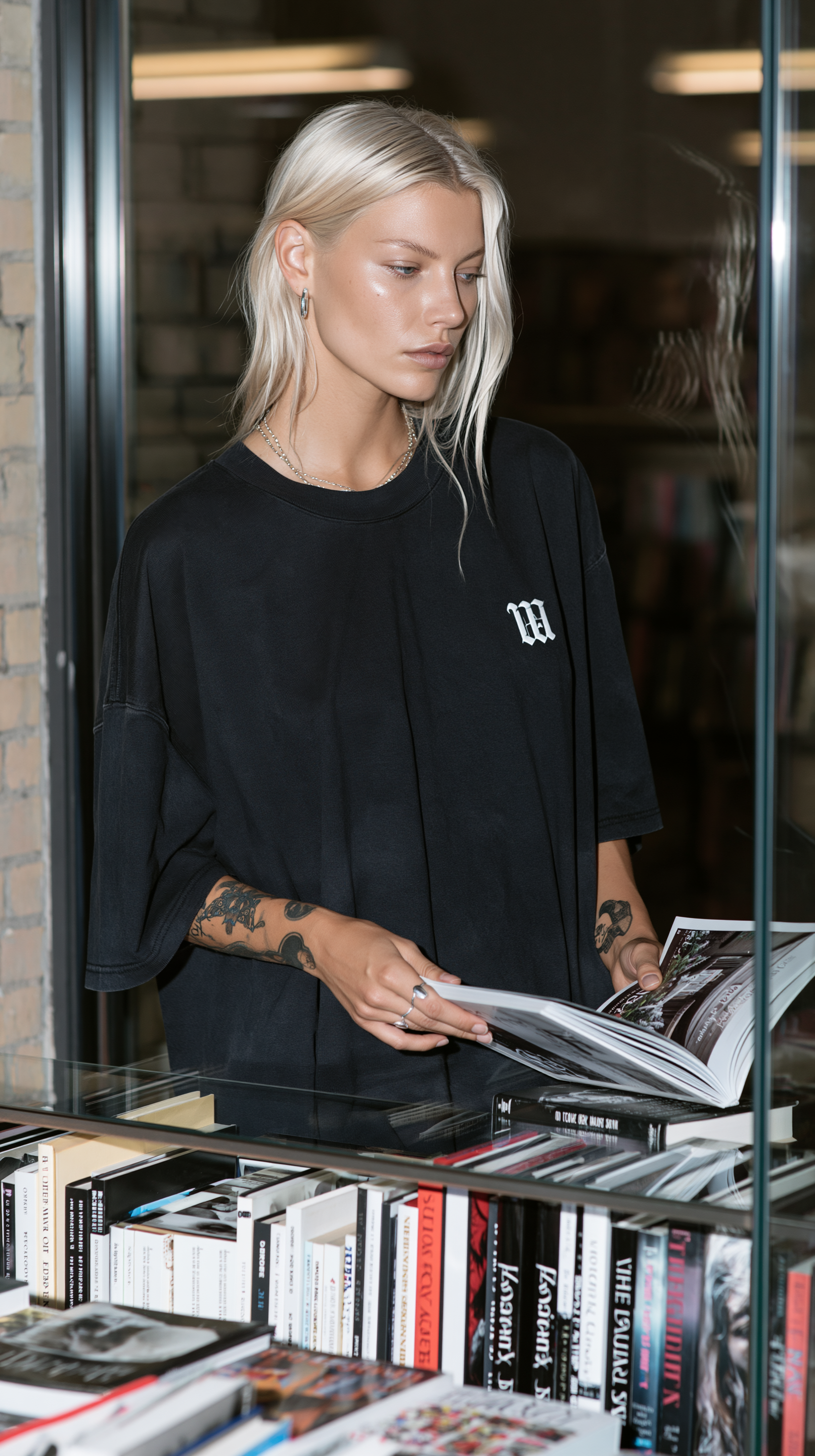 WAAL LAB Vintage Monogram Tee